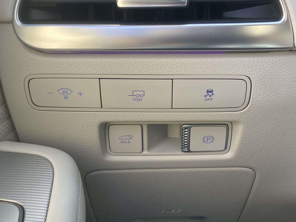 used 2024 Hyundai Palisade car, priced at $38,824