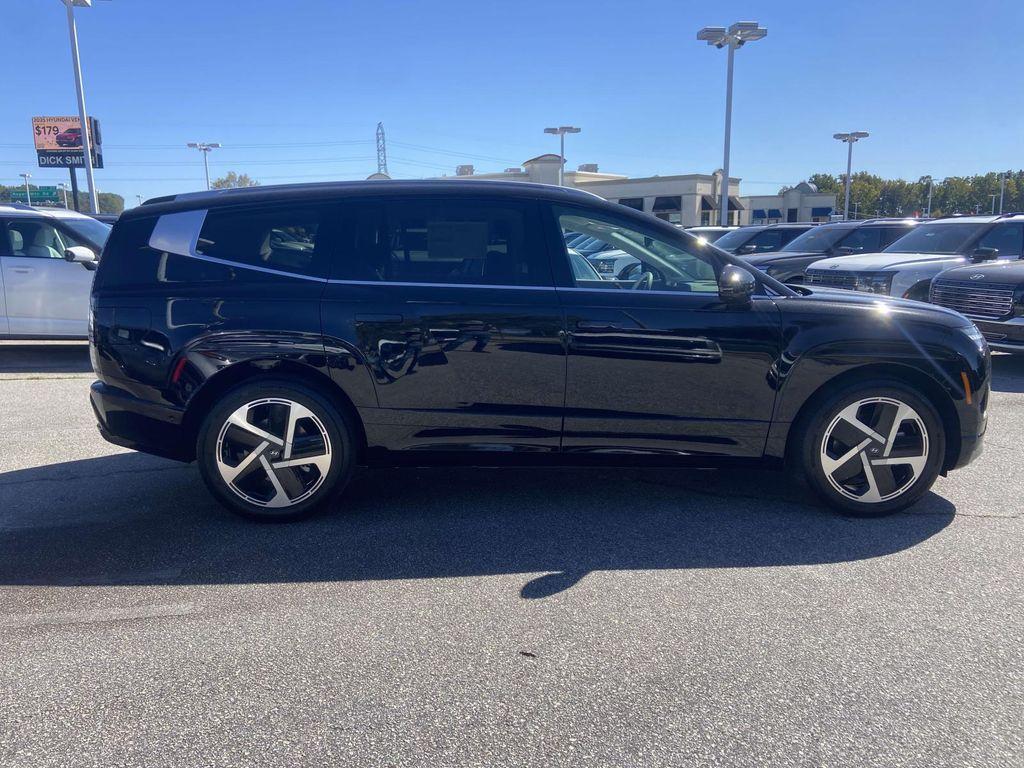 new 2026 Hyundai IONIQ 9 car, priced at $72,498