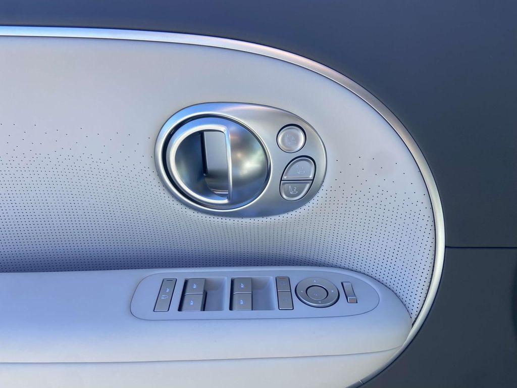 new 2026 Hyundai IONIQ 9 car, priced at $72,498