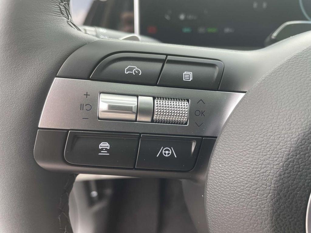 new 2025 Hyundai TUCSON Hybrid car, priced at $43,360