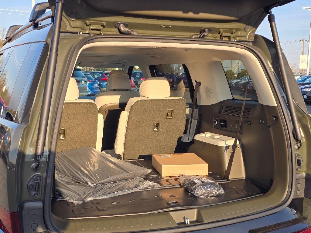 new 2025 Hyundai Santa Fe car, priced at $48,929