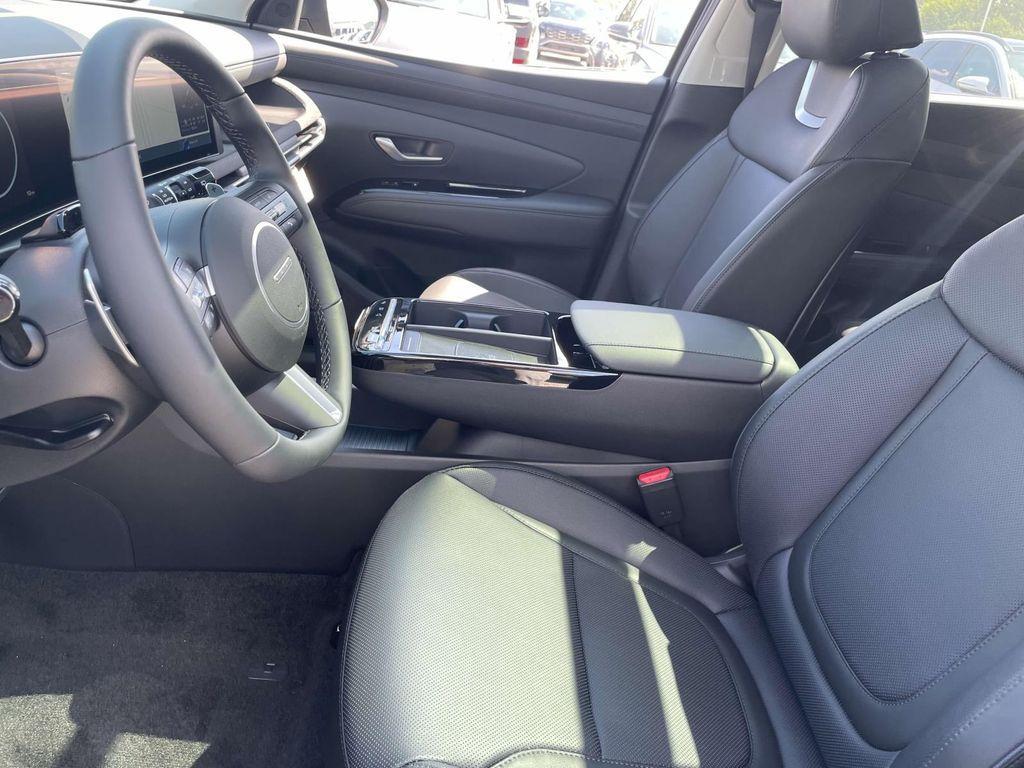 new 2025 Hyundai TUCSON Hybrid car, priced at $39,733