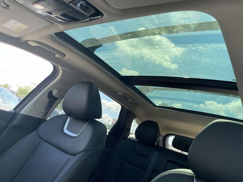 new 2025 Hyundai TUCSON Hybrid car, priced at $39,733