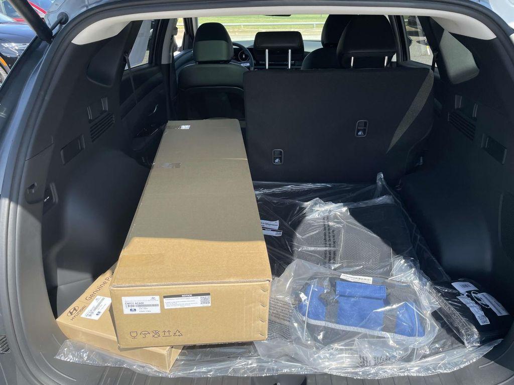 new 2025 Hyundai TUCSON Hybrid car, priced at $39,733