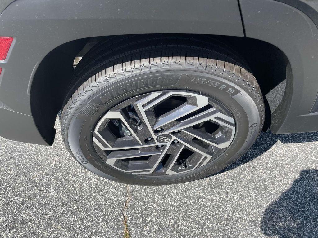 new 2025 Hyundai TUCSON Hybrid car, priced at $39,733