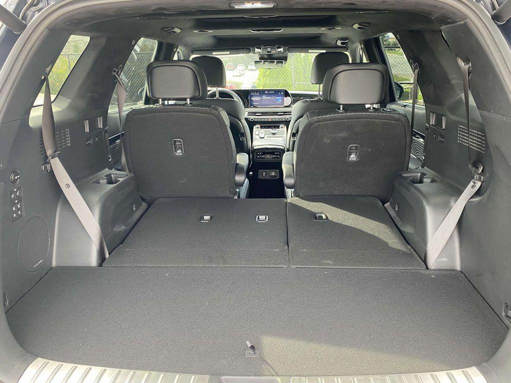 used 2025 Hyundai Palisade car, priced at $51,999