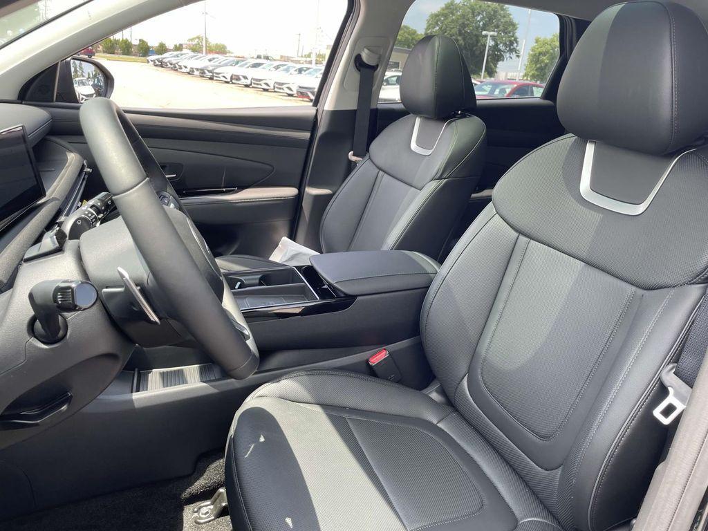 new 2025 Hyundai Tucson car, priced at $40,555
