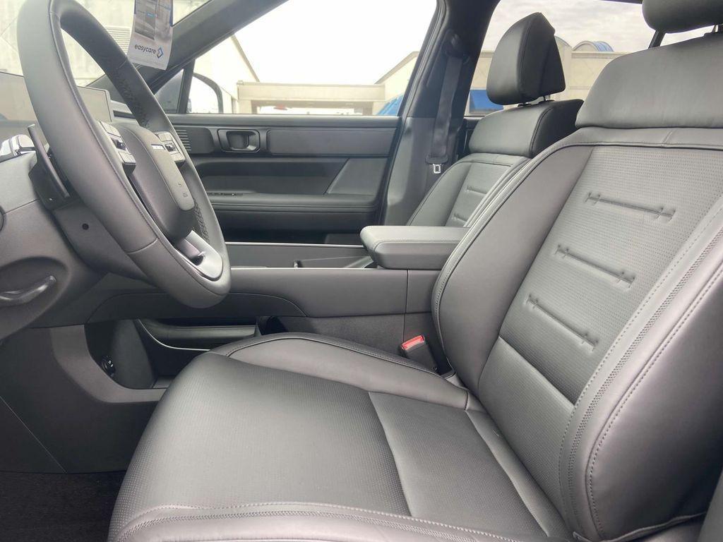 new 2025 Hyundai SANTA FE HEV car, priced at $51,364