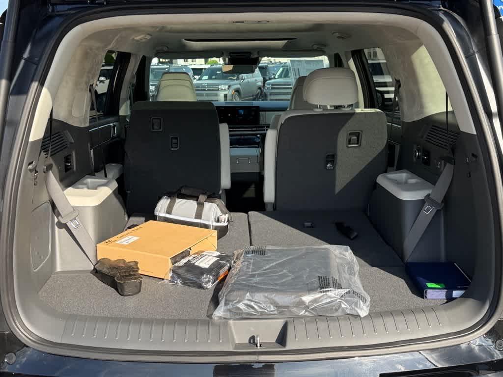 new 2025 Hyundai Santa Fe car, priced at $47,650
