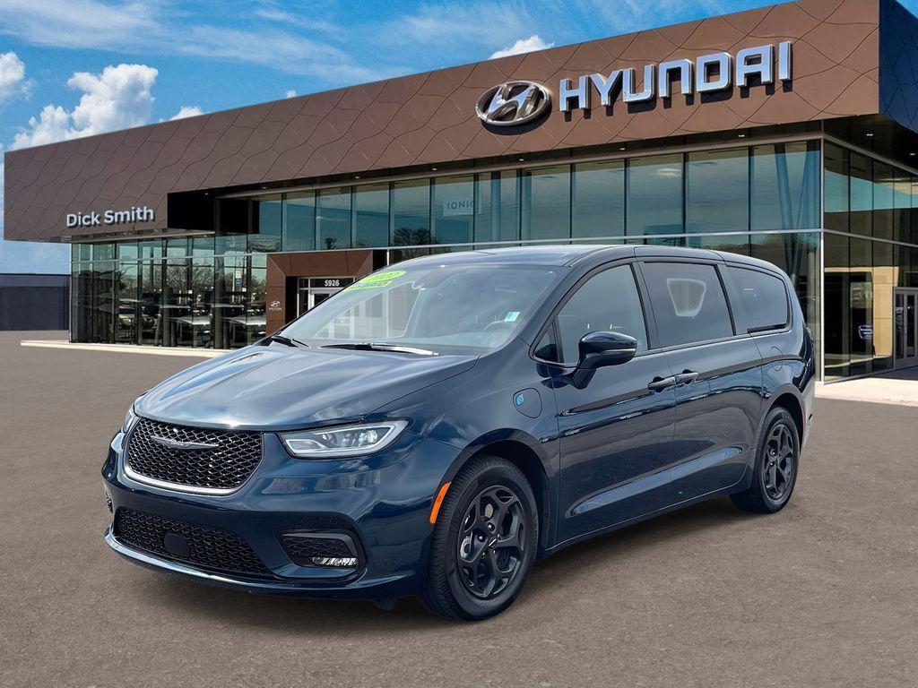 used 2022 Chrysler Pacifica Hybrid car, priced at $27,799