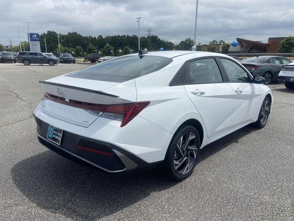 new 2025 Hyundai ELANTRA HEV car, priced at $28,195