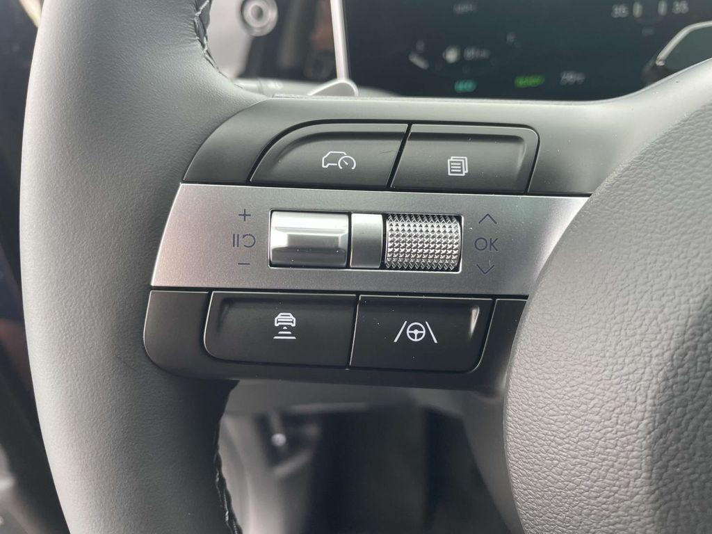 new 2025 Hyundai TUCSON Hybrid car, priced at $43,330