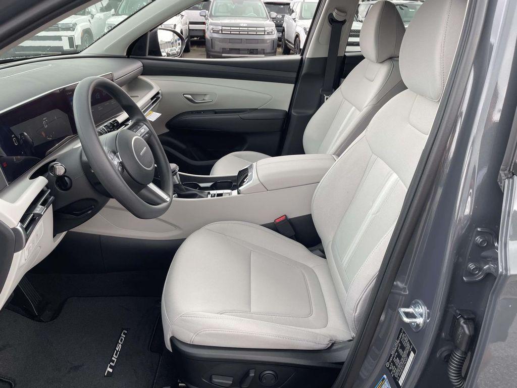 new 2026 Hyundai Tucson car, priced at $30,881