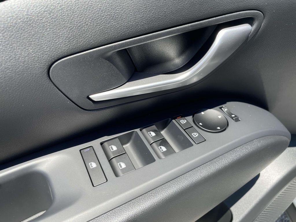 new 2025 Hyundai Tucson car, priced at $34,015