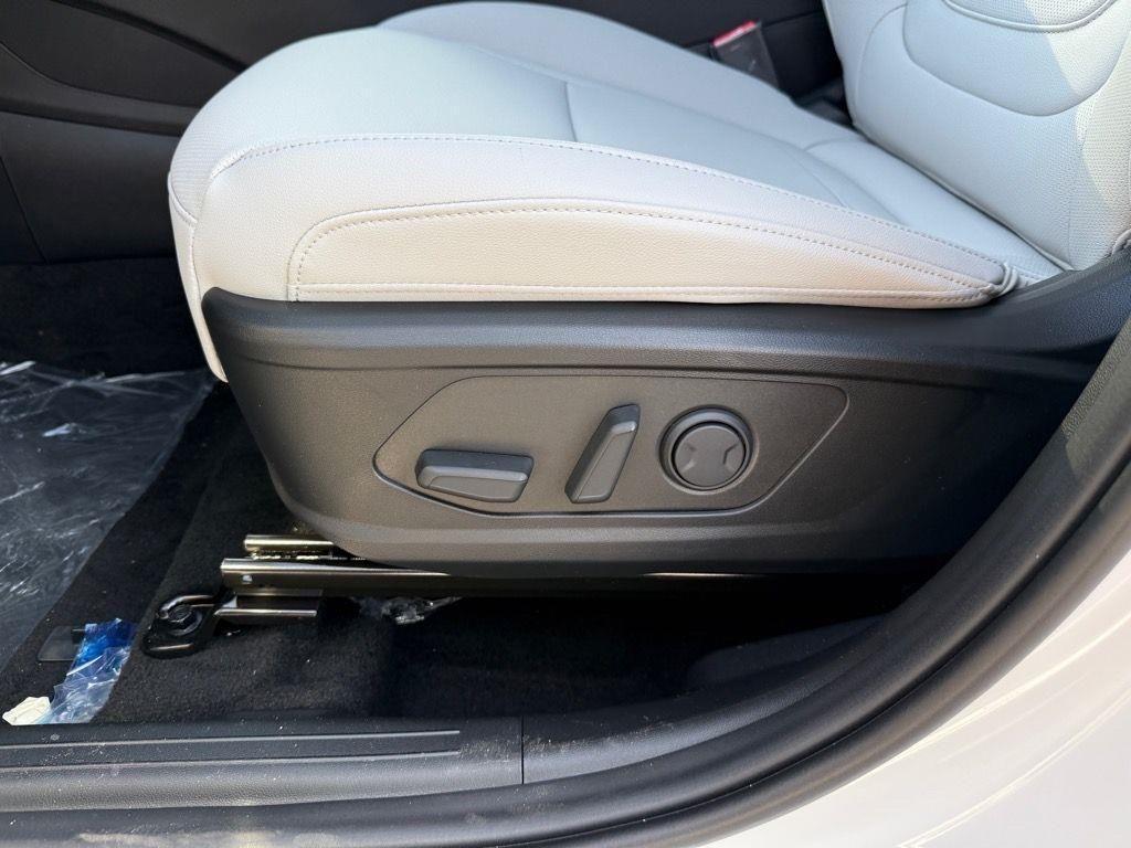 new 2025 Hyundai SANTA CRUZ car, priced at $35,355
