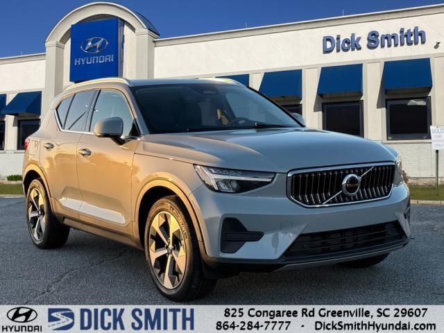 used 2024 Volvo XC40 car, priced at $31,988