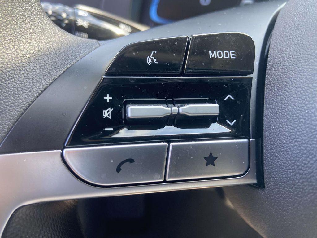 used 2025 Hyundai Elantra car, priced at $23,034