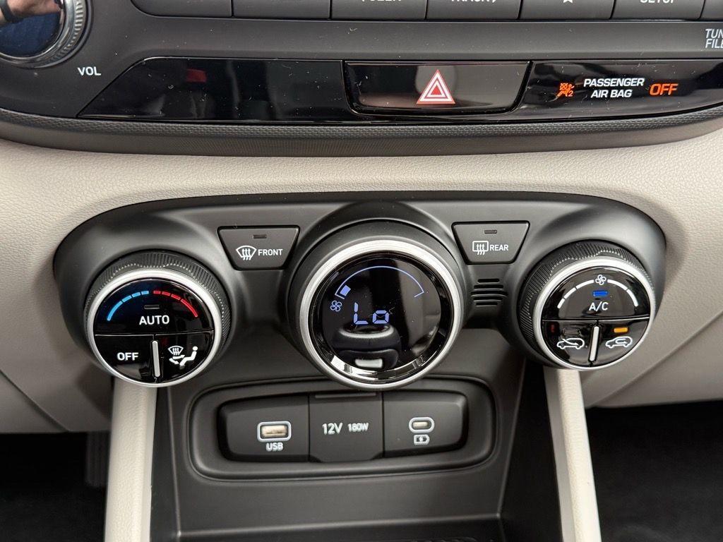 new 2025 Hyundai Venue car, priced at $24,295