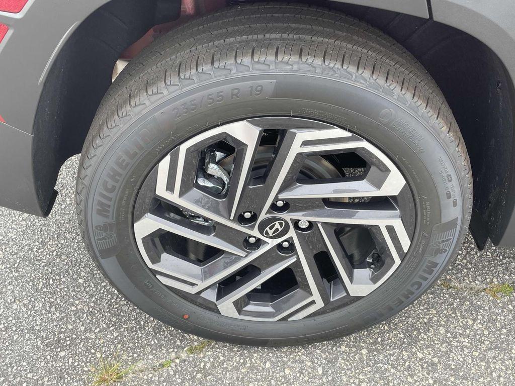 new 2025 Hyundai TUCSON Hybrid car