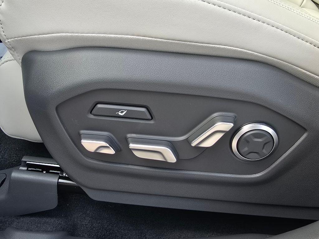 new 2025 Hyundai Santa Fe car, priced at $49,640