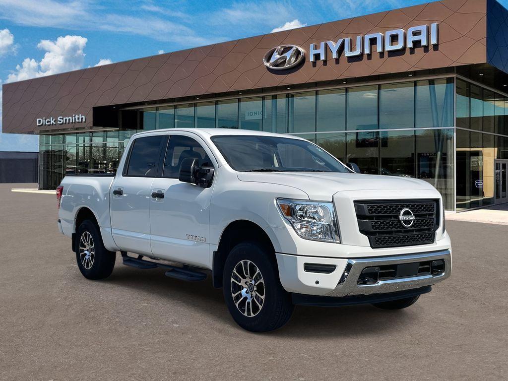 used 2024 Nissan Titan car, priced at $43,432