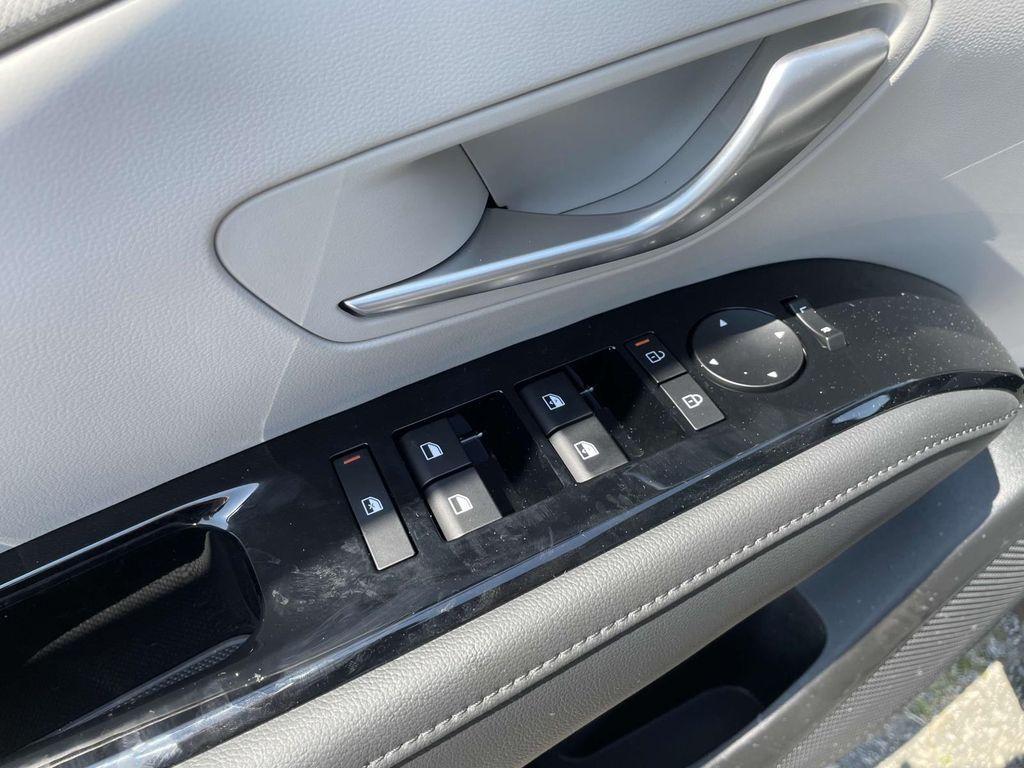 new 2025 Hyundai Tucson car, priced at $40,700