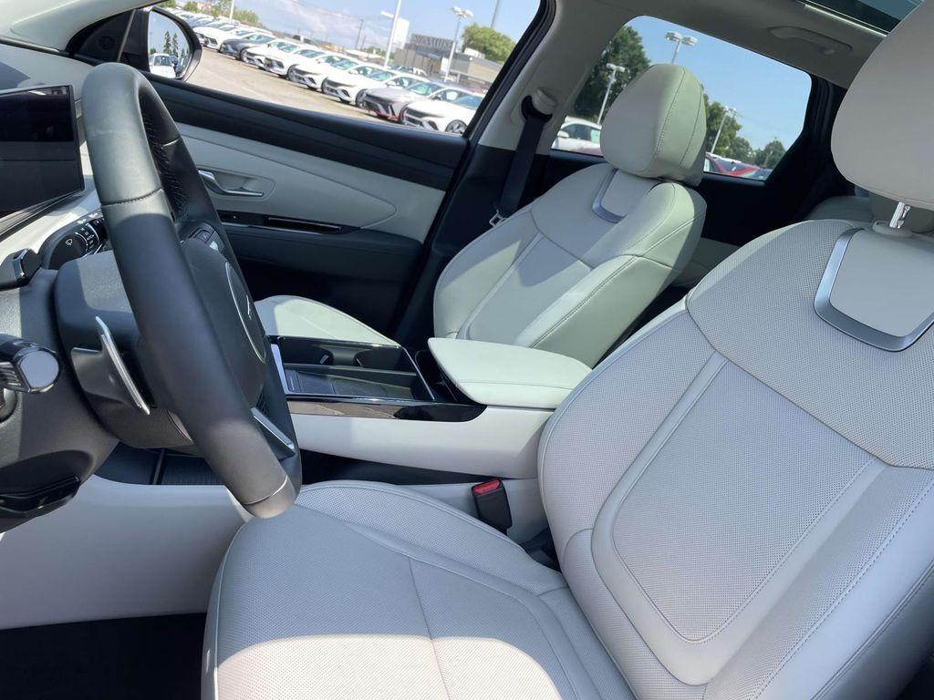 new 2025 Hyundai Tucson car, priced at $40,700