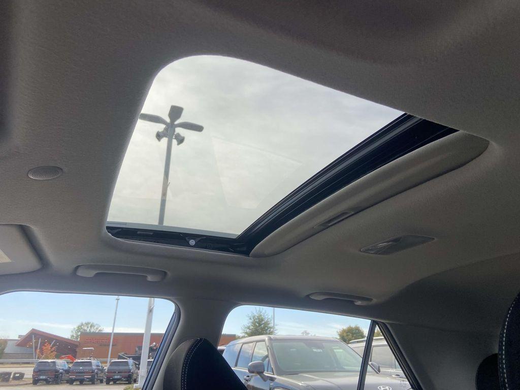 new 2026 Hyundai Venue car, priced at $24,761