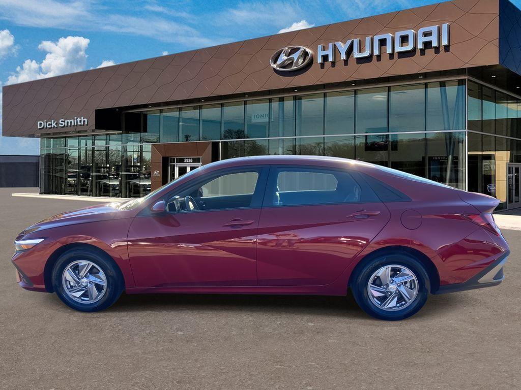 used 2025 Hyundai Elantra car, priced at $21,999