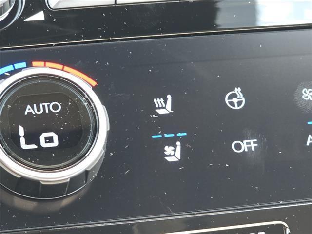 used 2024 Hyundai Santa Fe car, priced at $43,196