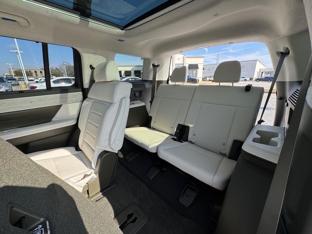 new 2025 Hyundai Santa Fe car, priced at $48,884