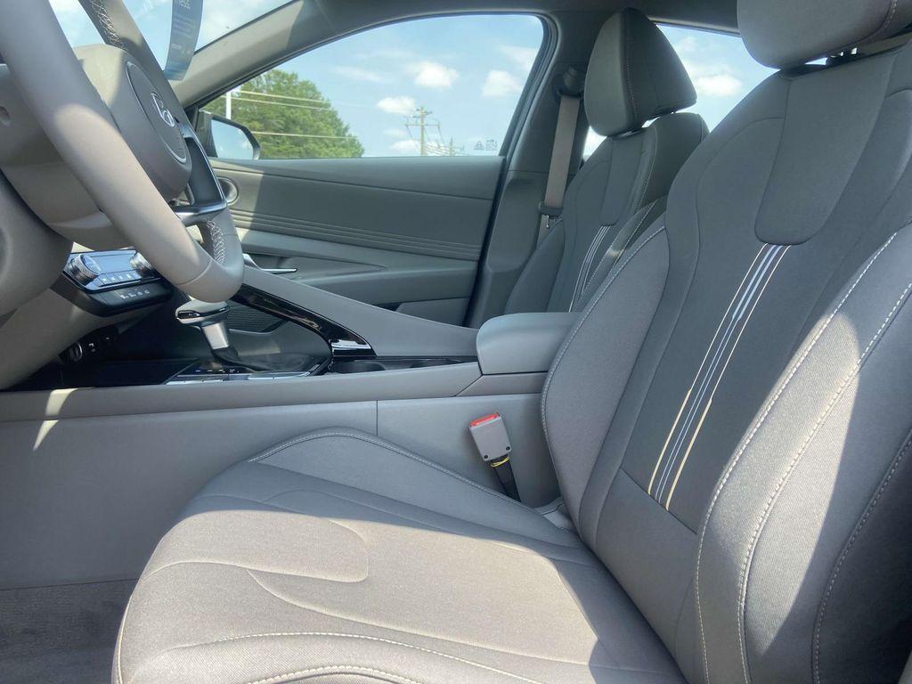 new 2025 Hyundai ELANTRA HEV car, priced at $28,185