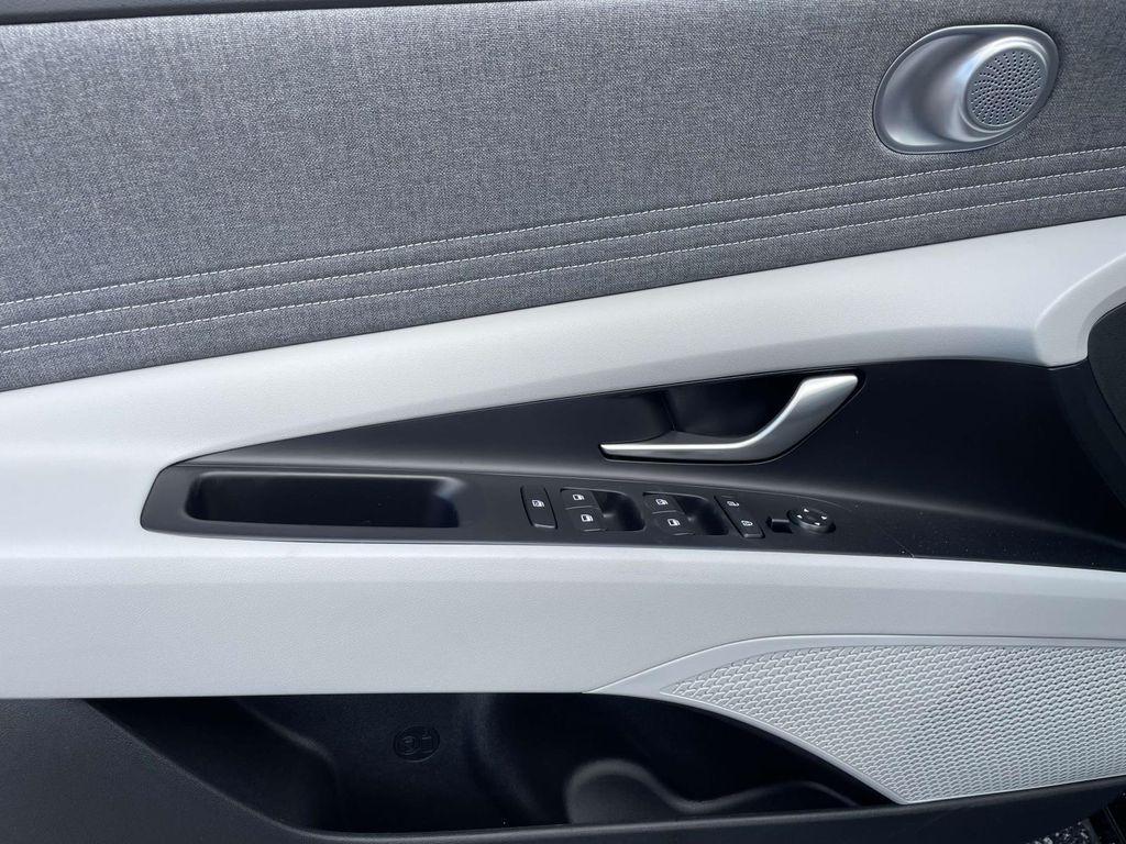 new 2025 Hyundai Elantra car, priced at $27,055