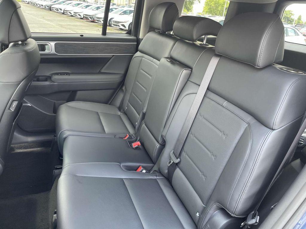 new 2025 Hyundai Santa Fe car, priced at $44,880