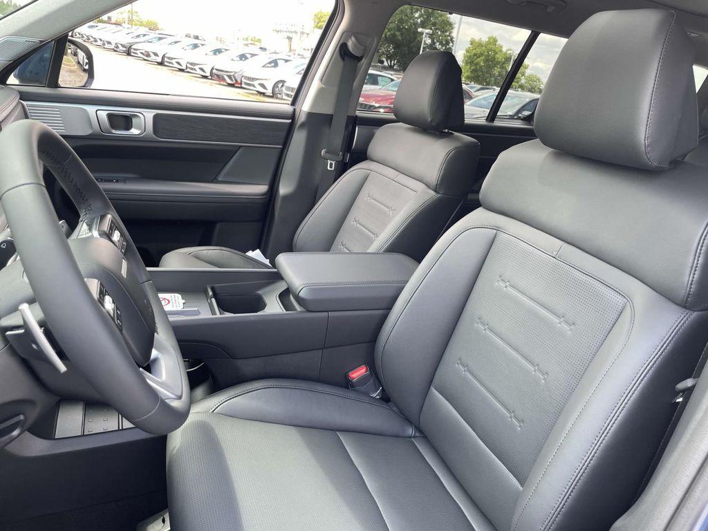 new 2025 Hyundai Santa Fe car, priced at $44,880