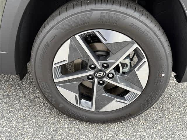 new 2025 Hyundai Tucson car, priced at $36,589