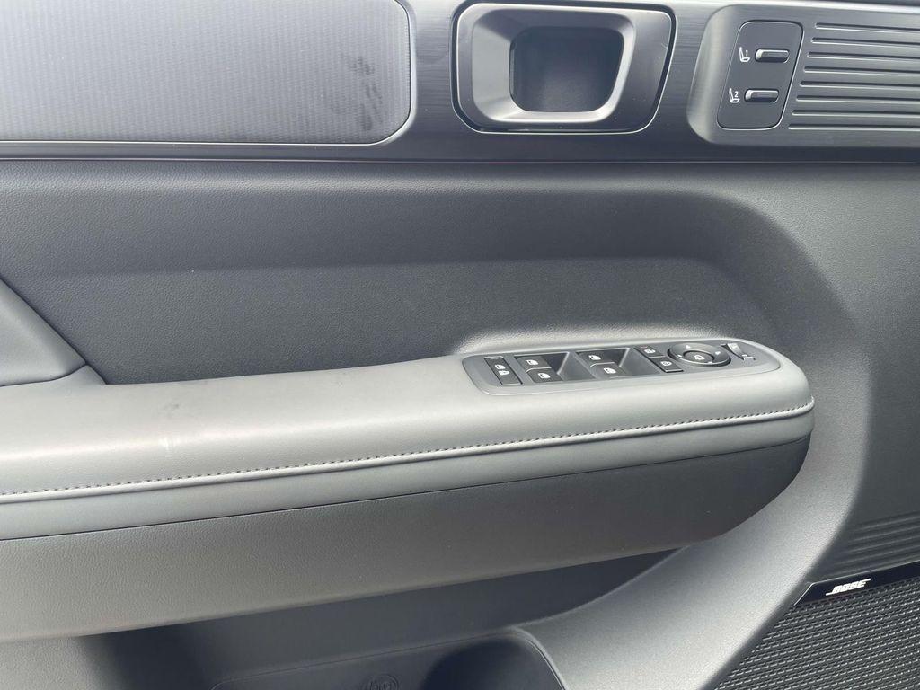 new 2025 Hyundai SANTA FE HEV car, priced at $50,749