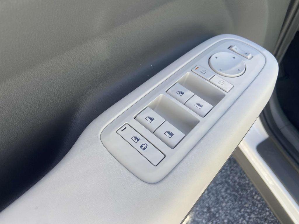 new 2026 Hyundai SANTA FE HEV car, priced at $35,789