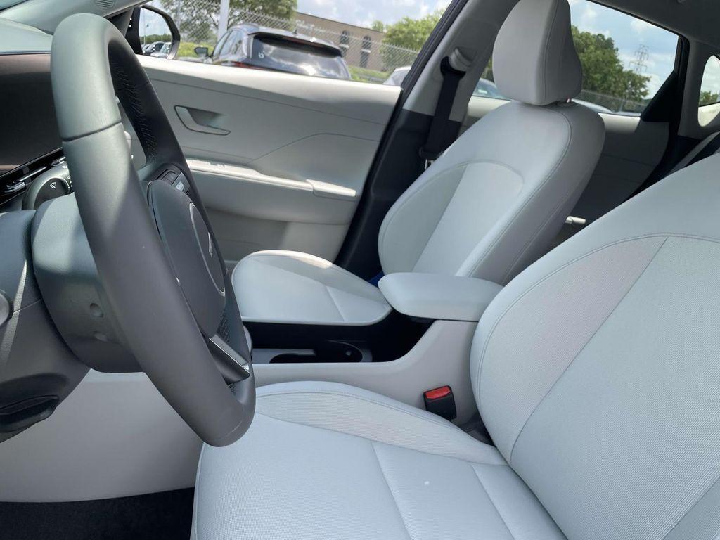 new 2025 Hyundai Kona car, priced at $29,595