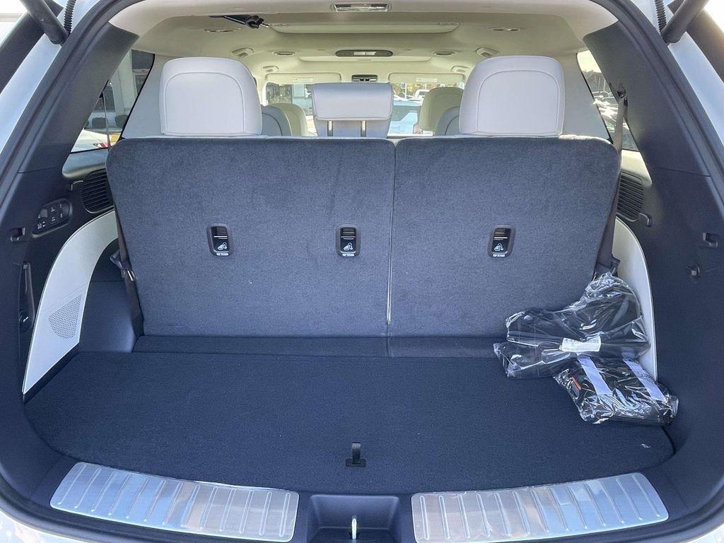 new 2026 Hyundai Palisade Hybrid car, priced at $58,230