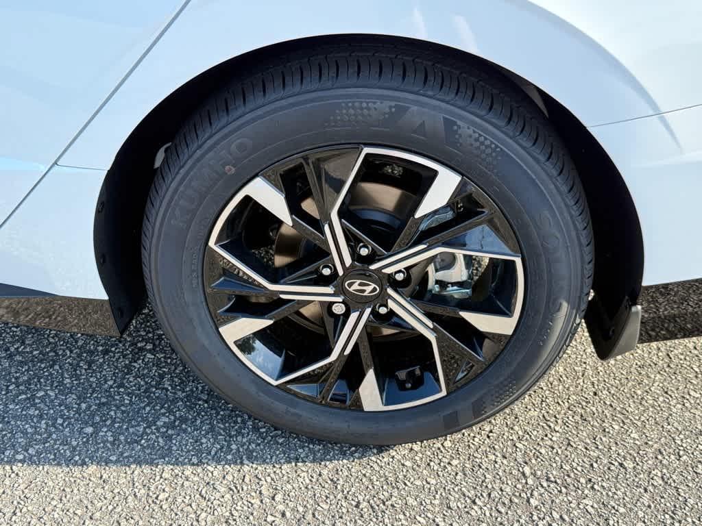 new 2025 Hyundai Sonata car, priced at $30,205