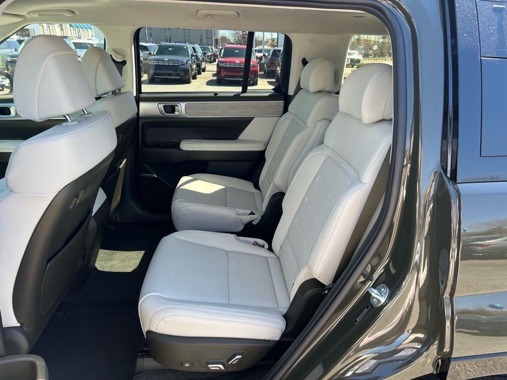 new 2025 Hyundai Santa Fe car, priced at $46,049