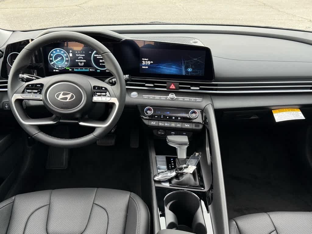 new 2025 Hyundai ELANTRA HEV car, priced at $31,580