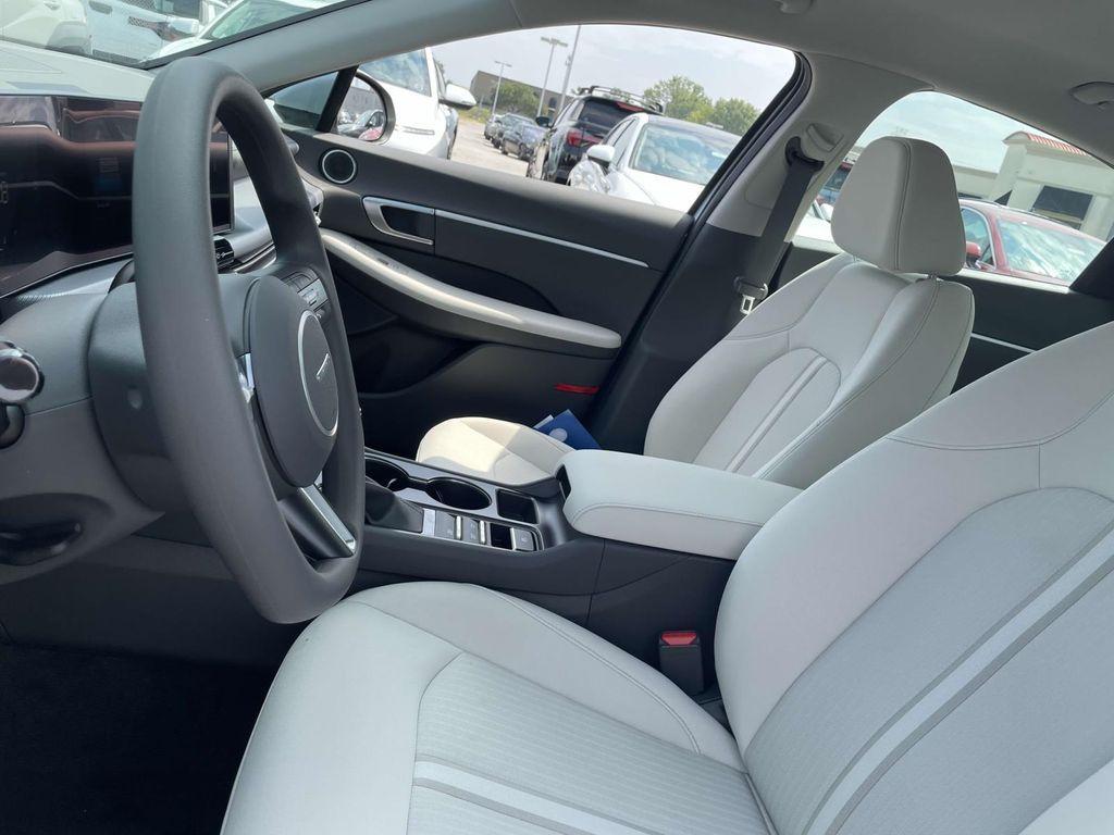 new 2025 Hyundai Sonata car, priced at $28,850