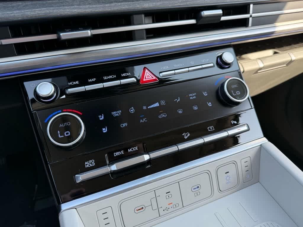 new 2025 Hyundai SANTA FE HEV car, priced at $50,184
