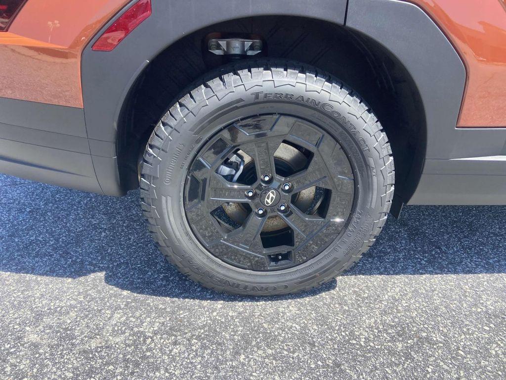 new 2025 Hyundai Santa Fe car, priced at $38,224