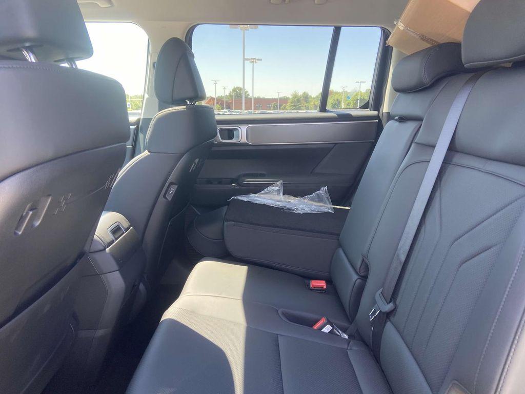 new 2025 Hyundai Santa Fe car, priced at $38,224