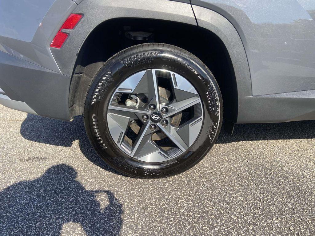 used 2025 Hyundai Tucson car