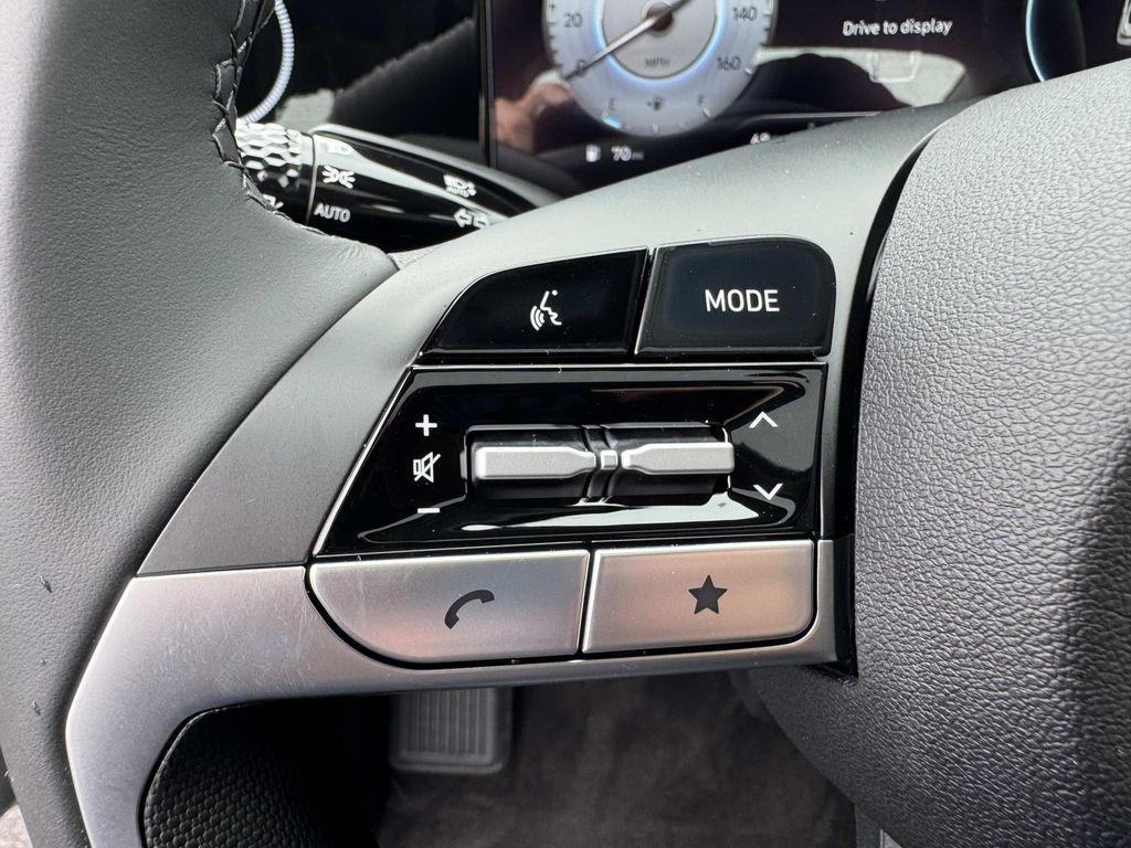 new 2025 Hyundai Elantra car, priced at $27,207