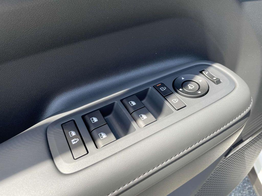 new 2025 Hyundai SANTA FE HEV car, priced at $52,429